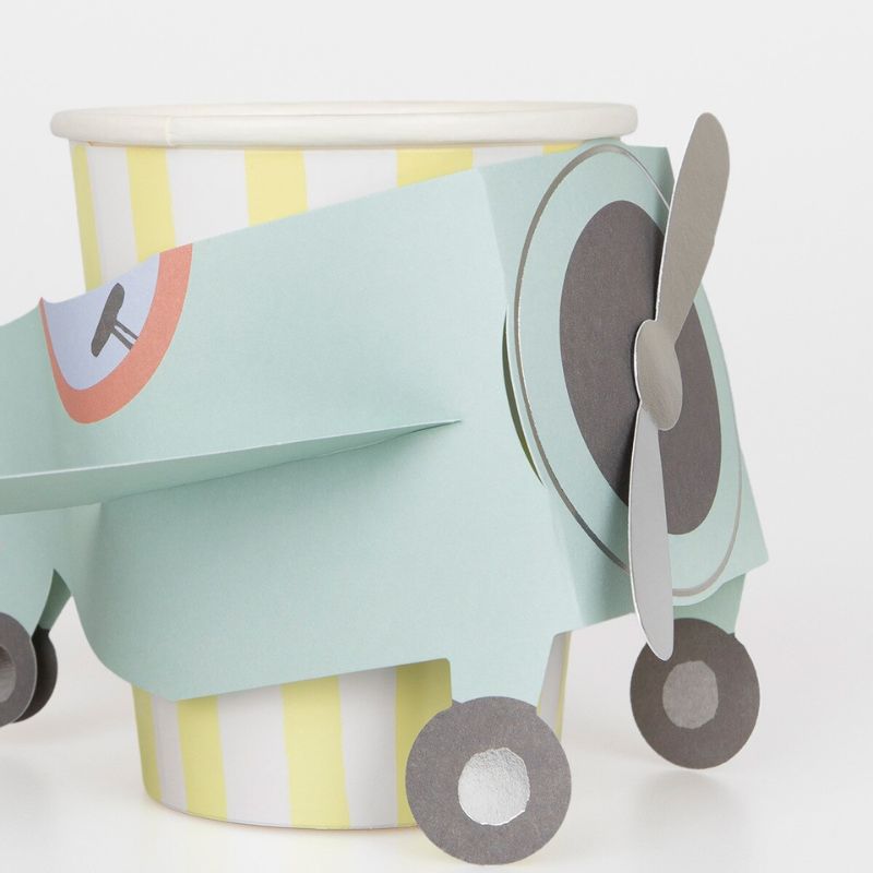 Flugzeug Becher