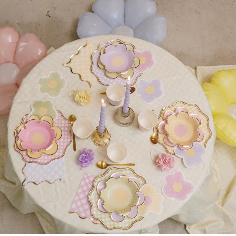 Blumen Party Deko