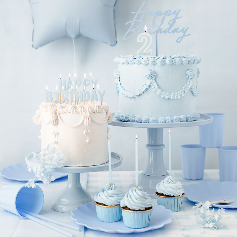 Kuchen Kerzen Hellblau