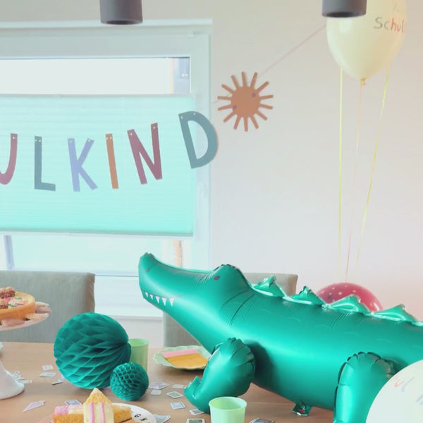 schulkind ballons