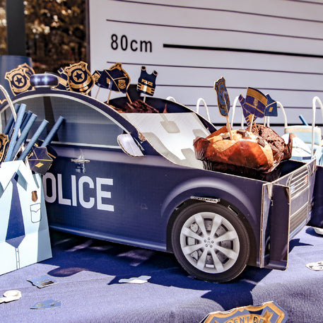 polizei auto cupcake display