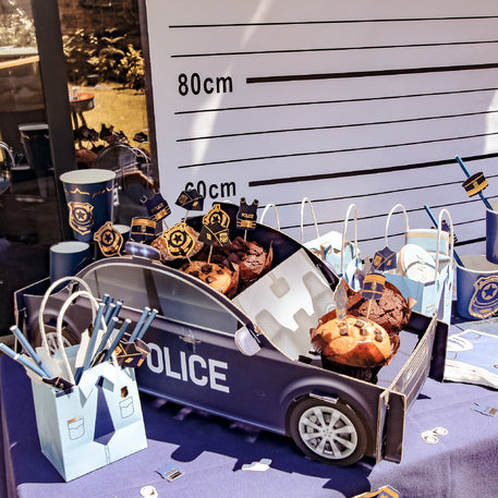 polizei auto cupcake display
