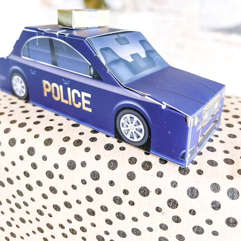 Mini Polizei Autos aus Pappe